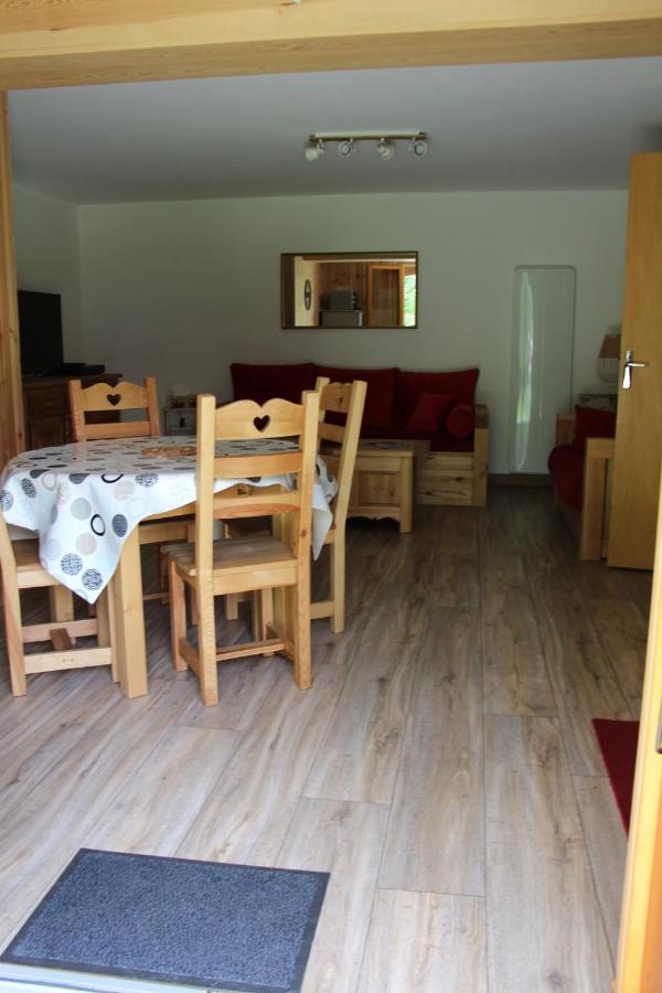 Apartamento La Givrine Val-des-Prés Exterior foto