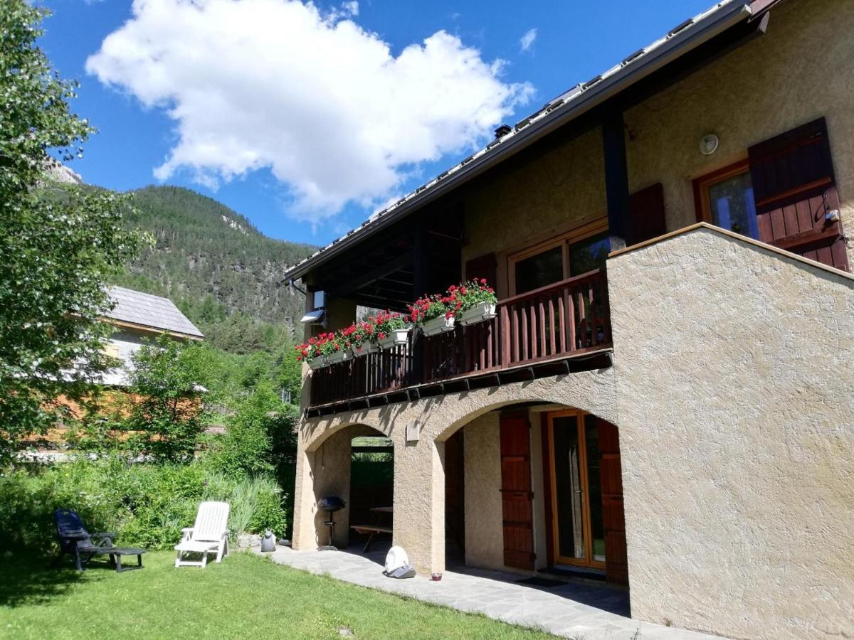 Apartamento La Givrine Val-des-Prés Exterior foto